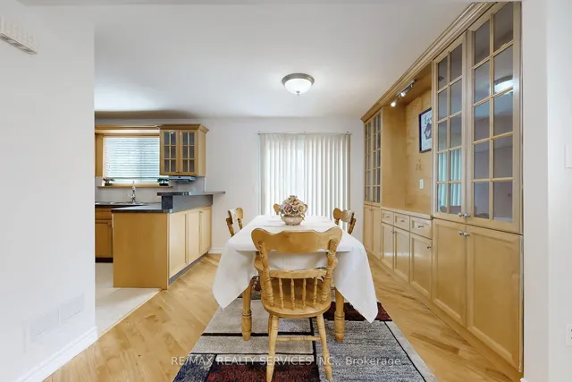 Additional image 15 of 7 Geneva Cres