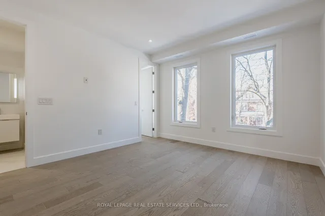 Additional image 21 of 241A Evelyn Ave