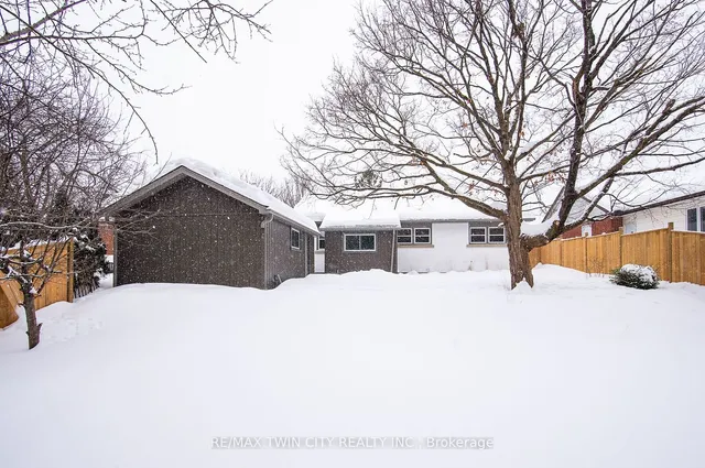 Additional image 39 of 400 Dumfries Ave