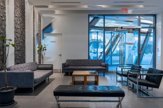 Additional image 31 of 20 Bruyeres Mews Unit 705