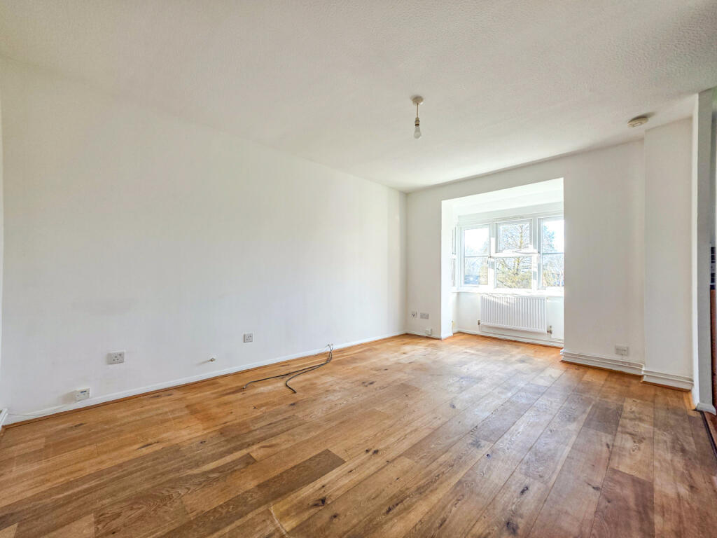 Additional image 6 of Brecken Close, St. Albans, Hertfordshire, AL4