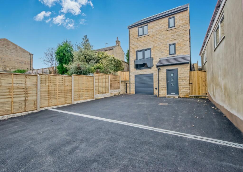 Additional image 19 of Wellgarth Gardens, Off Halifax Road, Bradford, BD6