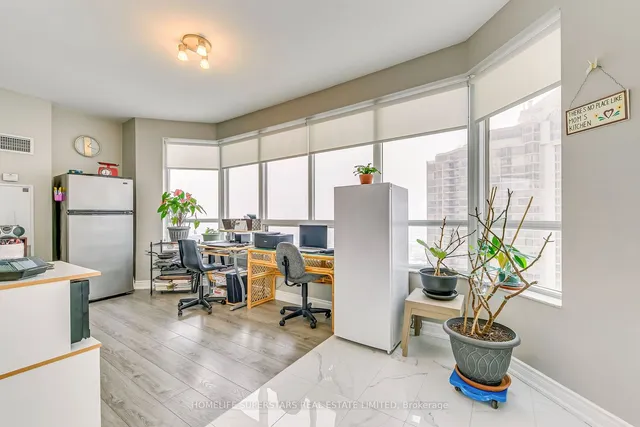 Additional image 12 of 25 Kingsbridge Garden Circ Unit 2810