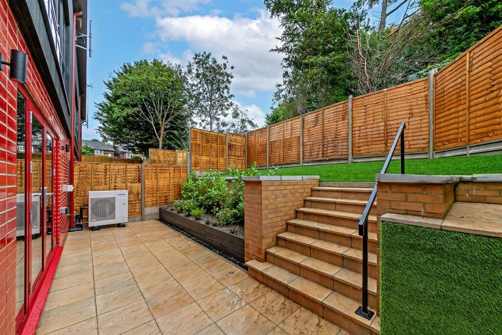 Additional image 18 of The Hill, Wheathampstead, St Albans, AL4