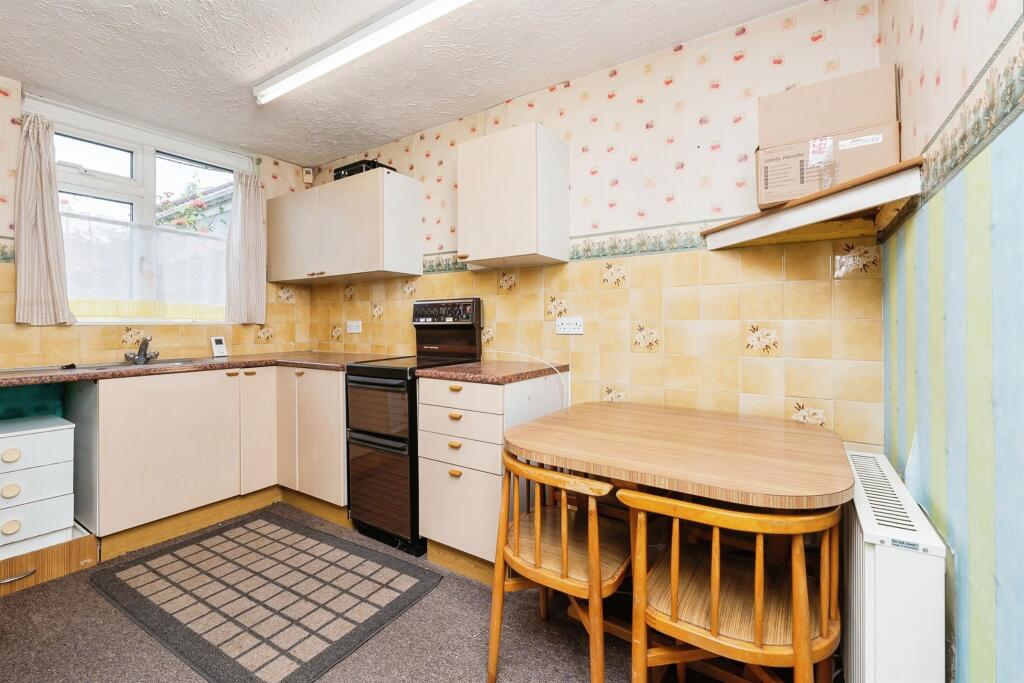 Additional image 7 of West Street, Oldland Common, Bristol