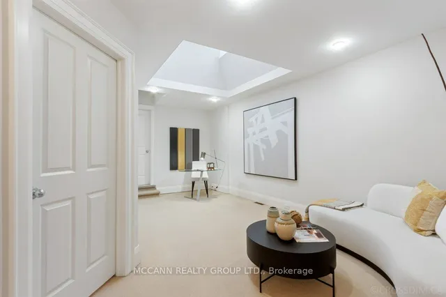 Additional image 20 of 133 Melrose Ave