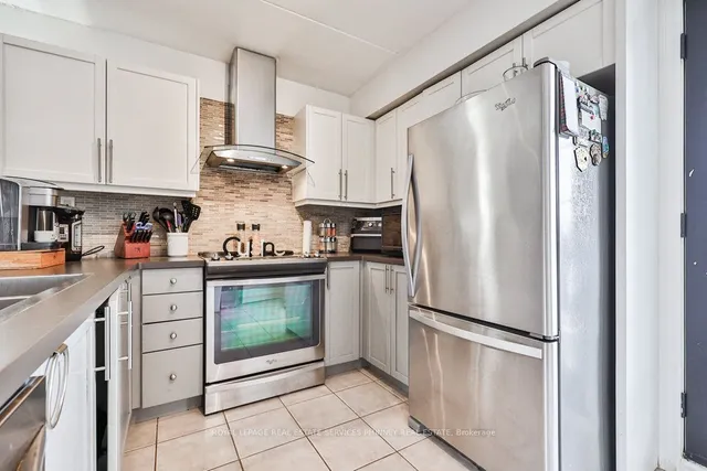 Additional image 10 of 1421 Walker's Line Unit 215