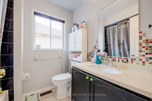 Additional image 24 of 59 Richwood Cres