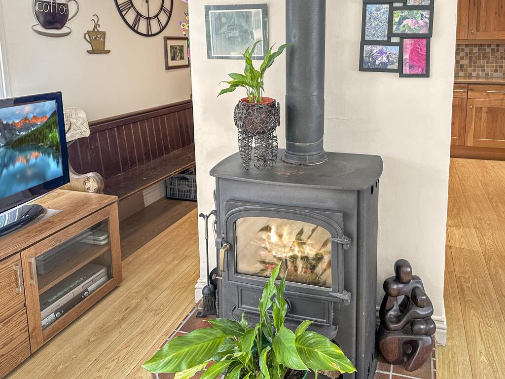 Additional image 6 of Elmwood Way, Highcliffe, Dorset. BH23 5DL