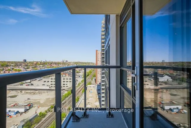 Additional image 10 of 1420 Dupont St Unit 1609