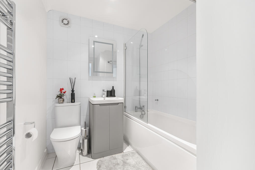 Additional image 10 of Eddington Crescent, Welwyn Garden City, Hertfordshire, AL7 4SQ