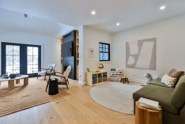 Additional image 18 of 27 Walder Ave