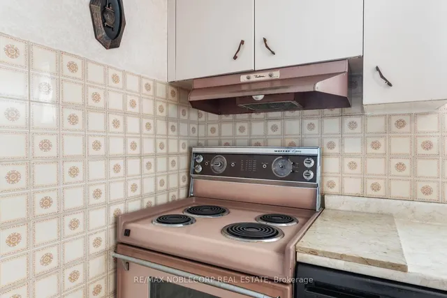 Additional image 36 of 166 Derrydown Rd