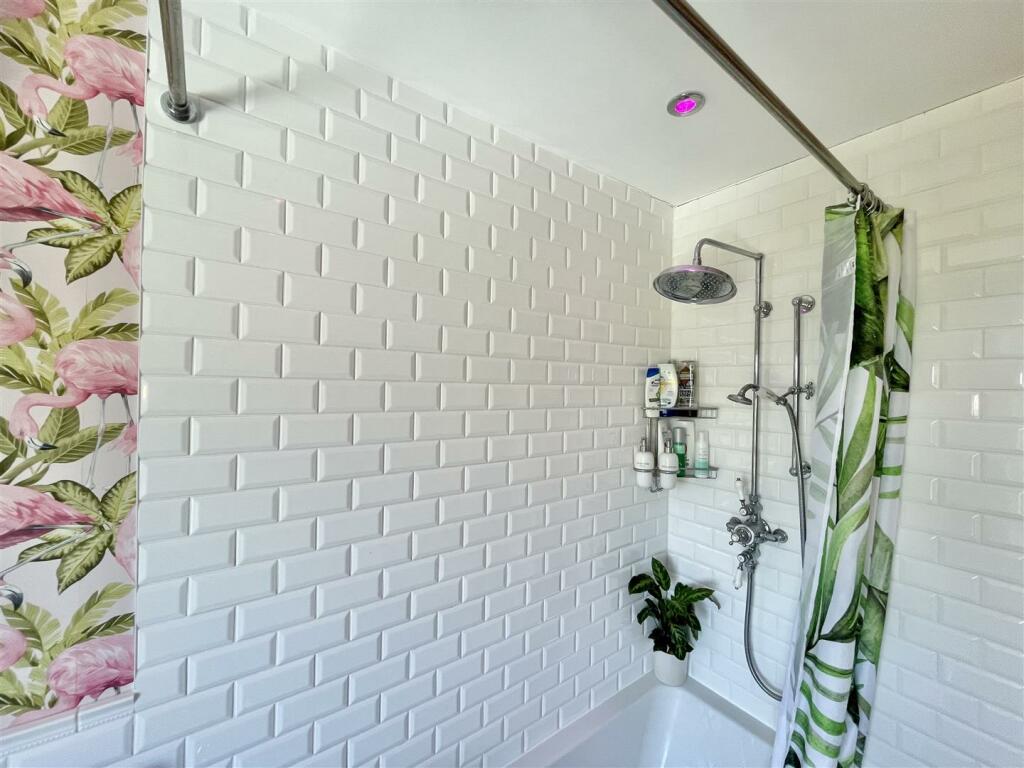 Additional image 29 of School Ridge, Thornton, Bradford