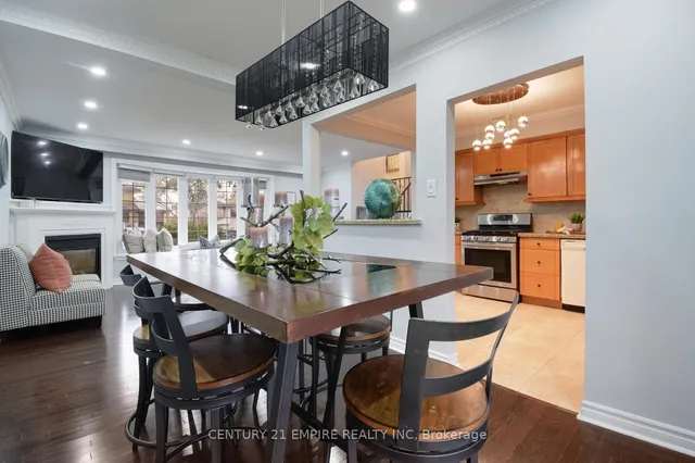 Additional image 14 of 29 Flowertown Ave