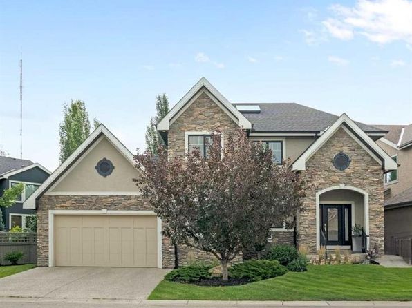 Additional image 2 of 112 Wentworth Hl SW, Calgary, AB T3H 0N1