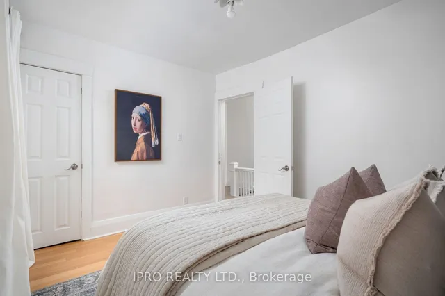 Additional image 29 of 43 Torrens Ave