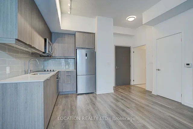 Additional image 7 of 32 Forest Manor Rd Unit 202