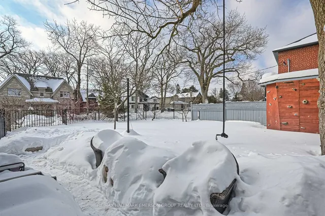 Additional image 36 of 2 Wood Glen Rd