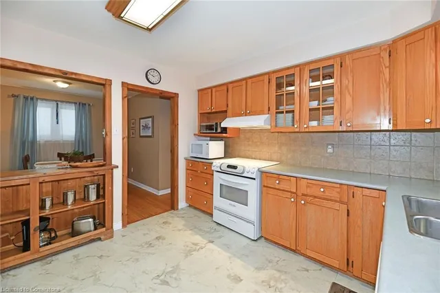 Additional image 11 of 30 Brookland Dr