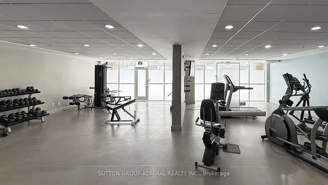 Additional image 34 of 1000 King St Unit 101