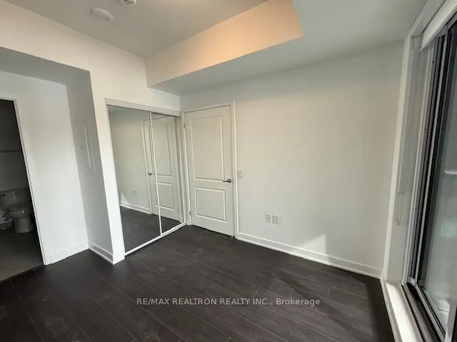 Additional image 14 of 543 Richmond St Unit 817