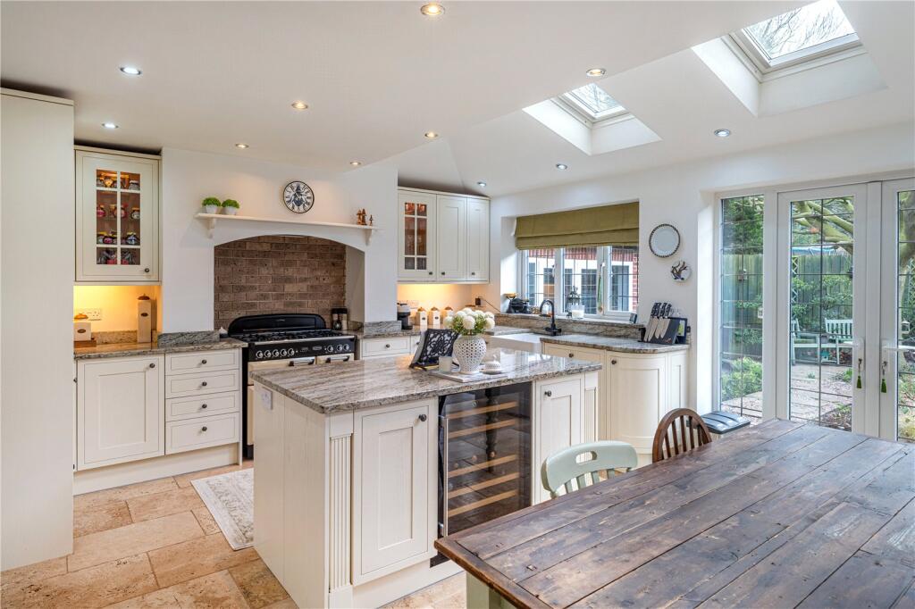 Additional image 4 of The Green, Bonehill, Tamworth, Staffordshire, B78