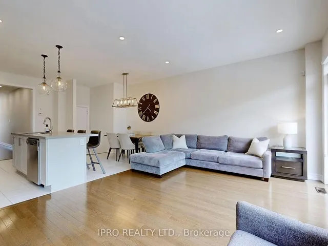 Additional image 4 of 10 Adventura Rd