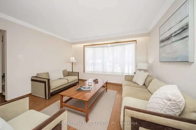 Additional image 10 of 32 Governor Grove Cres