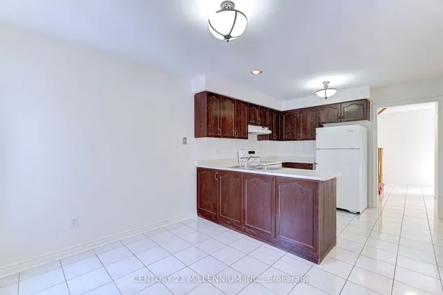 Additional image 23 of 55 Wildberry Cres