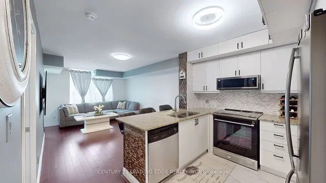 Additional image 8 of 120 Dallimore Circ Unit 414