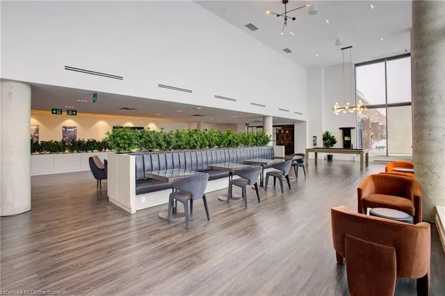 Additional image 39 of 5 Wellington St Unit 1505