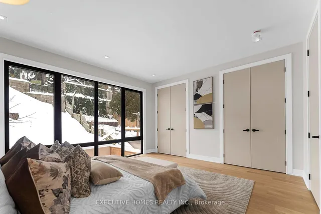 Additional image 25 of 24 Durie St