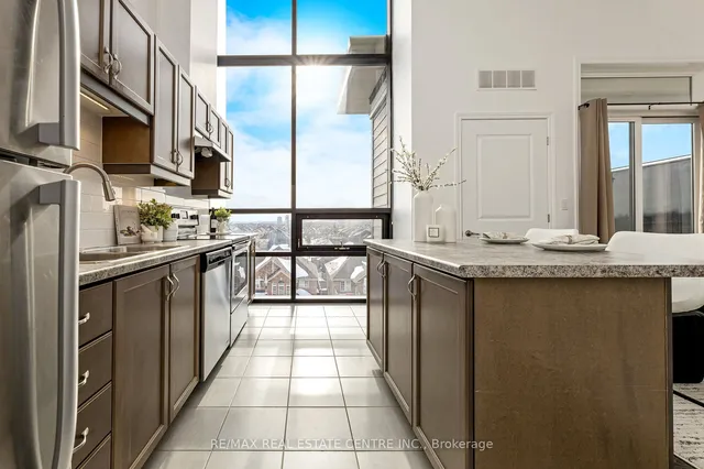 Additional image 6 of 650 Sauve St Unit 507