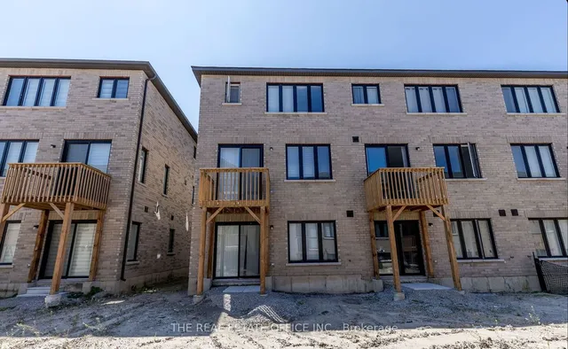 Additional image 32 of 61 Red Maple Lane