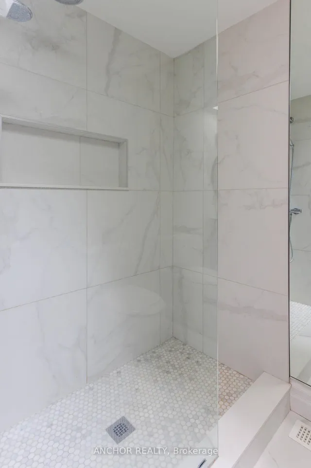 Additional image 22 of 69 Candle Cres