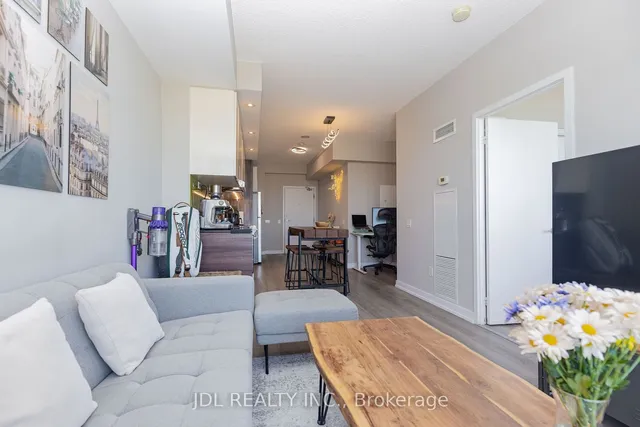 Additional image 11 of 121 Mcmahon Dr Unit 2302