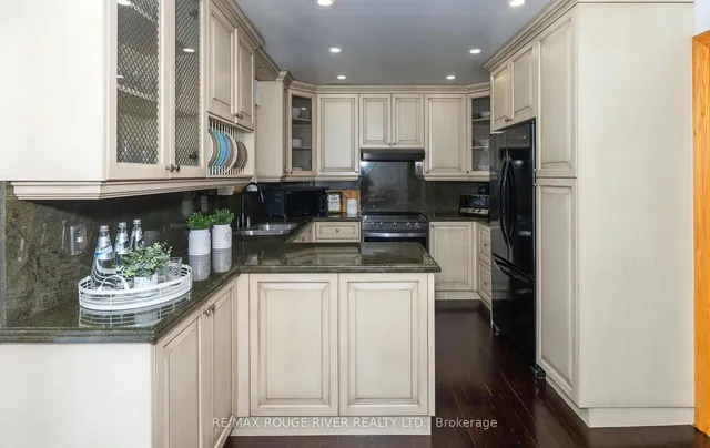 Additional image 18 of 89 Invermarge Dr