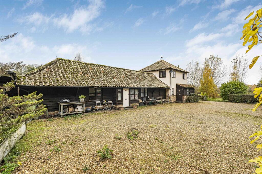 Additional image 43 of The Avenue, Madingley
