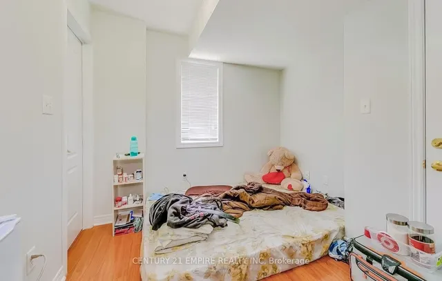 Additional image 34 of 7 Berringer Grve