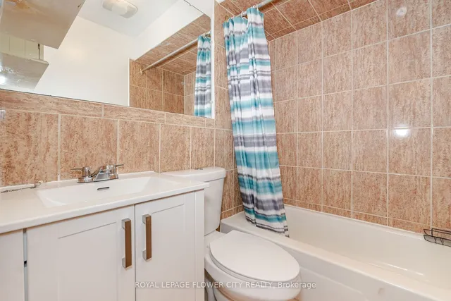 Additional image 14 of 144 ABELL Dr