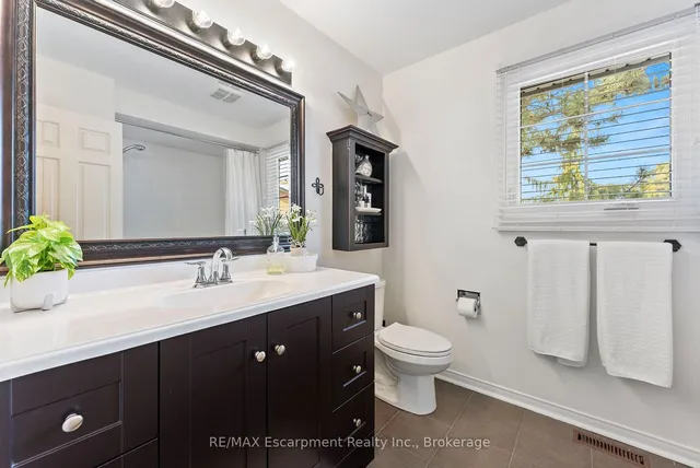 Additional image 28 of 1396 Golden Meadow Tr