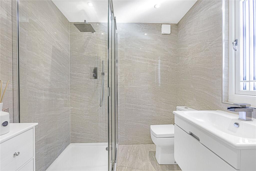 Additional image 17 of Pine Grove, Brookmans Park, Herts, AL9