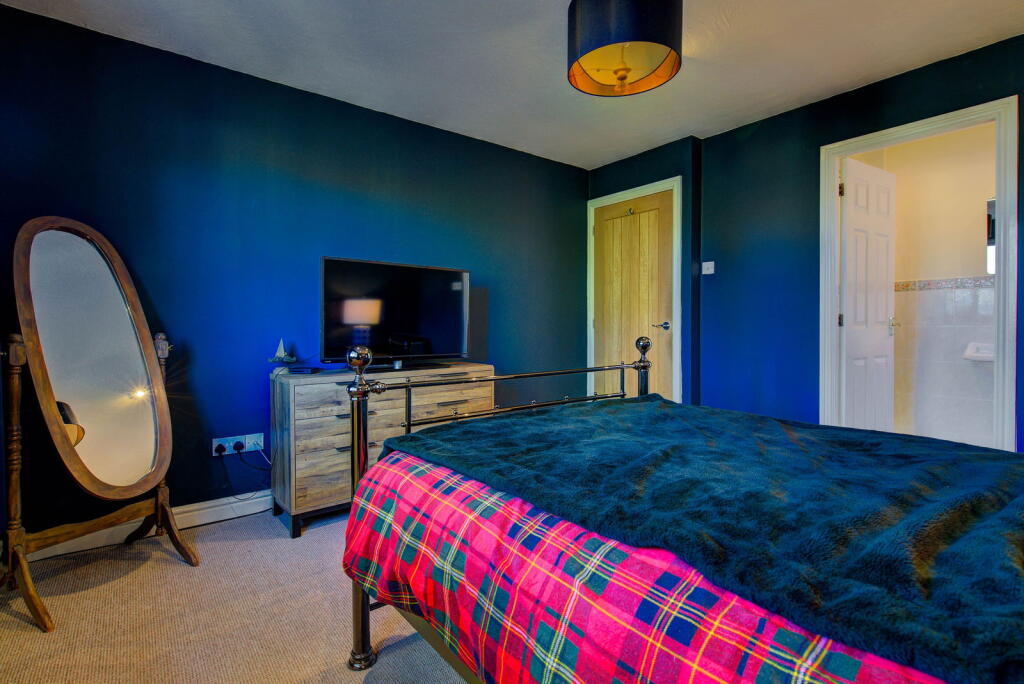 Additional image 16 of 16 Vernon Close, Saughall, Chester,