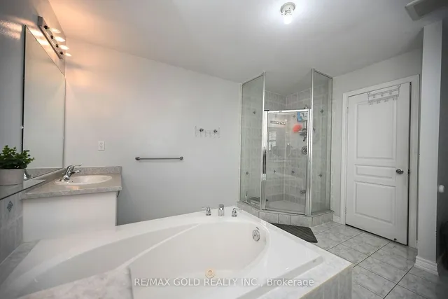 Additional image 26 of 154 Father Tobin Rd