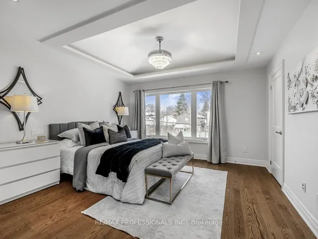 Additional image 16 of 35 Tenth St