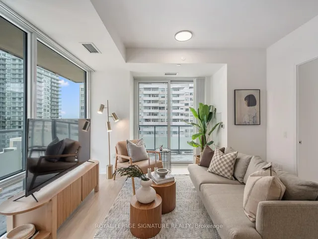 Additional image 4 of 50 Dunfield Ave Unit 2419