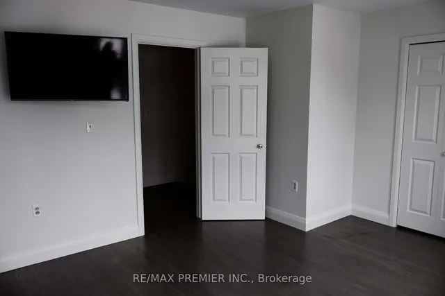 Additional image 3 of 694 Willard Ave