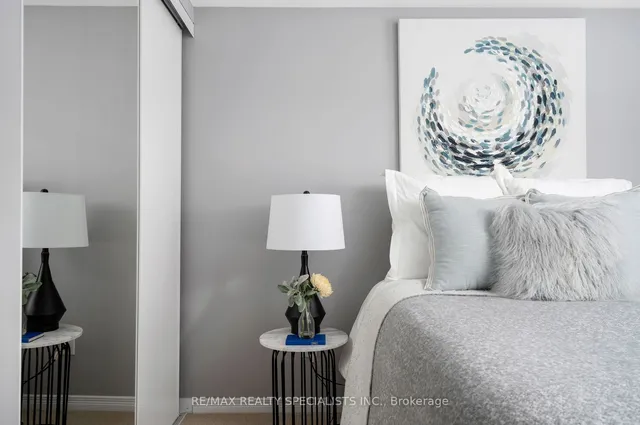 Additional image 28 of 76 Munro St Unit 4