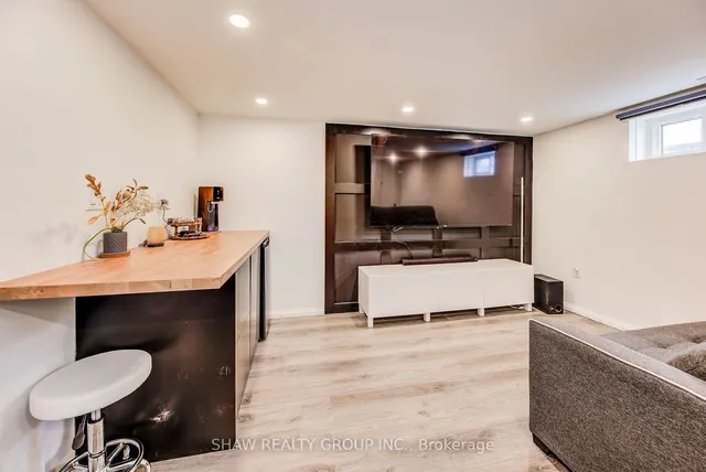 Additional image 23 of 110 Donald St